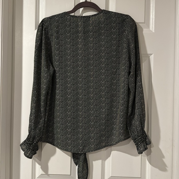 Veronica M. Top - Picture 5 of 5